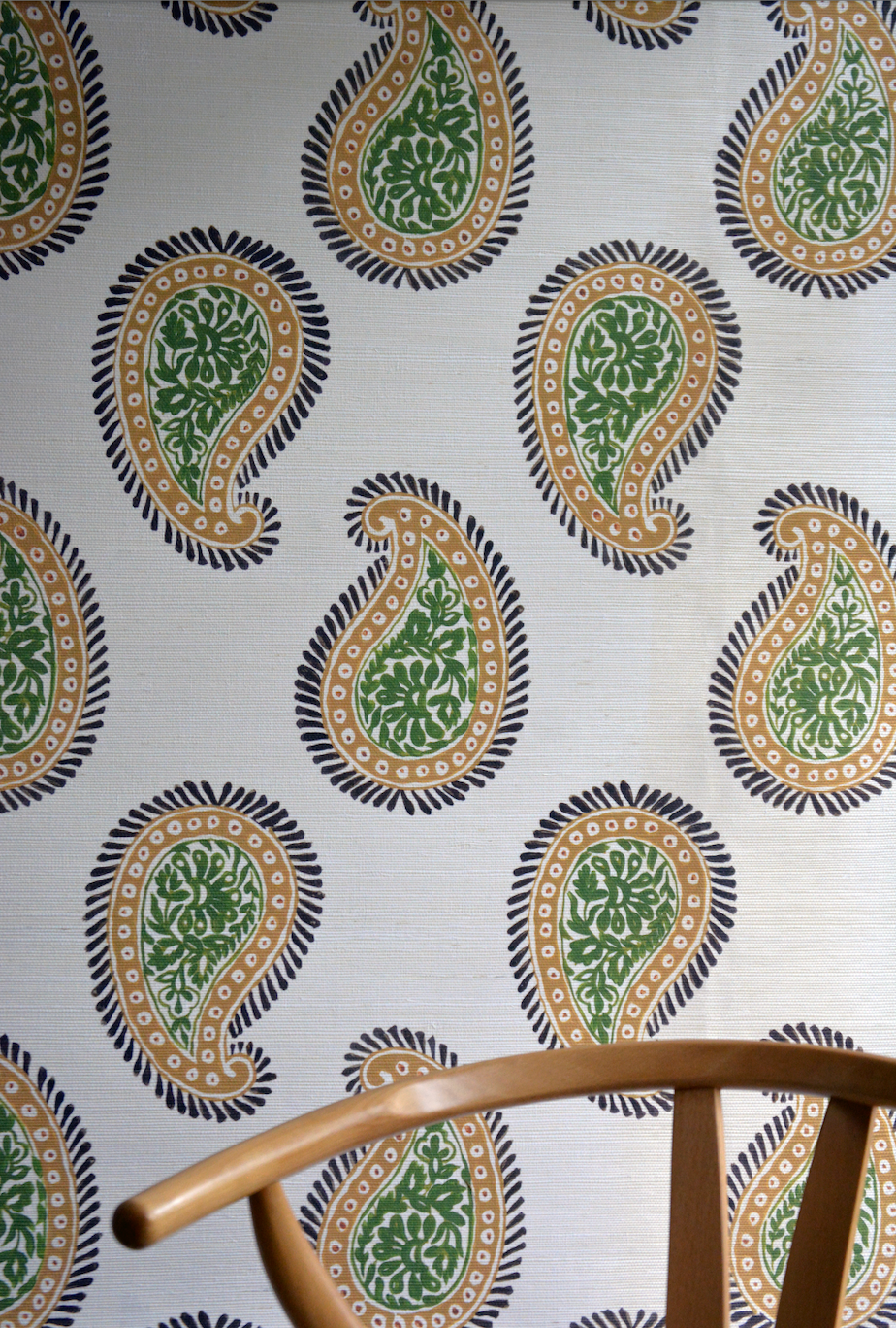 Paisley Wallpaper, Layered Leaves