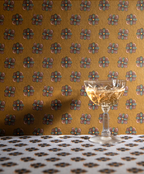 Sorellina Wallpaper, Incantation